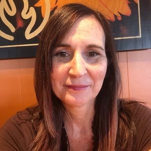 Meet your Posher, Pam